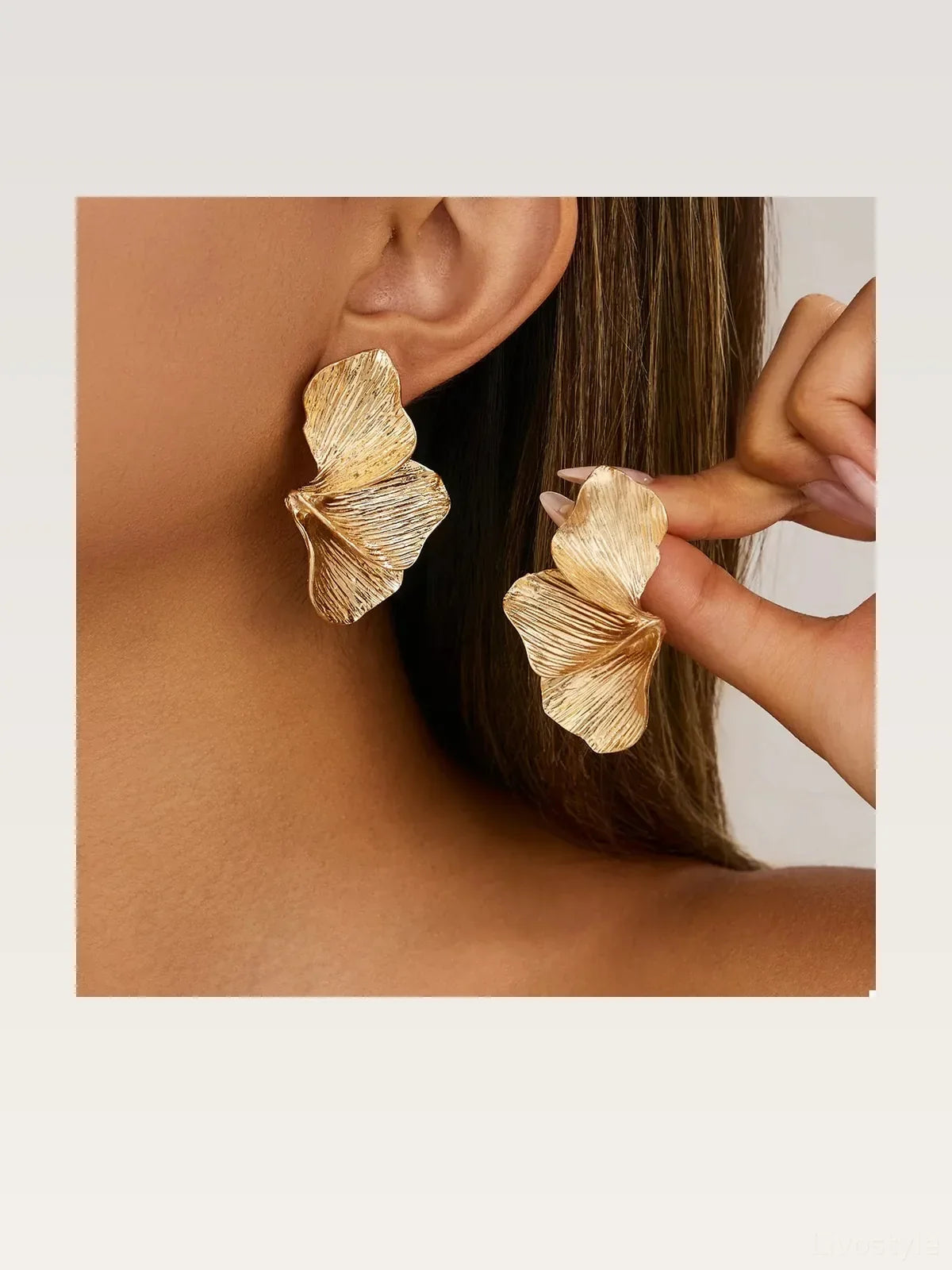 18K Gold-Plated Textured Stud Earrings