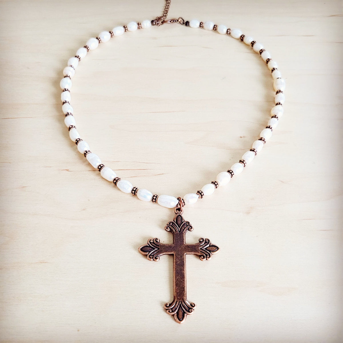 **Genuine Freshwater Pearl Collar Boho Necklace w/ Cross 263s