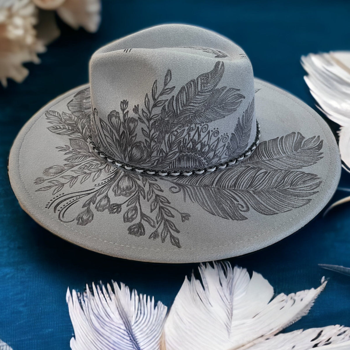 Boho Western Grey Topknot Black Burned Floral Feathers Wide Brim Hat with Travel Bag & Macramé Wall Hat Hanger