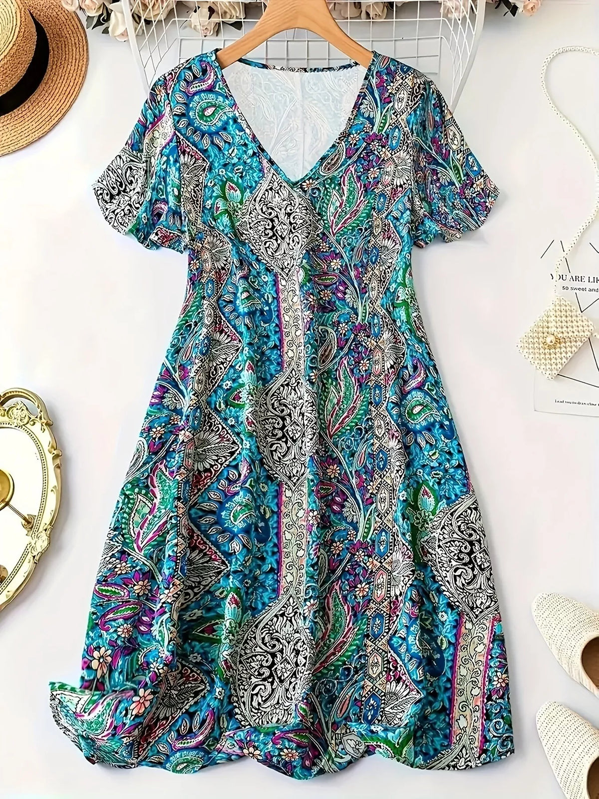 Boho Western Peacock Blue Paisley Print V-Neck Short Sleeve Plus Size Dress 1XL-5XL