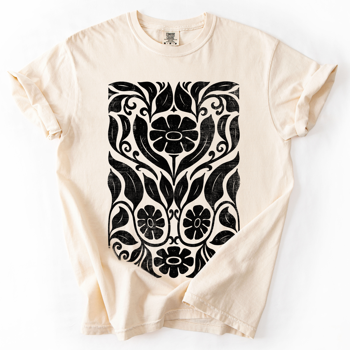 Big Bloom Daisy Flower Vintage Boho Watercolor Nature Design Deluxe Comfort Colors Tee