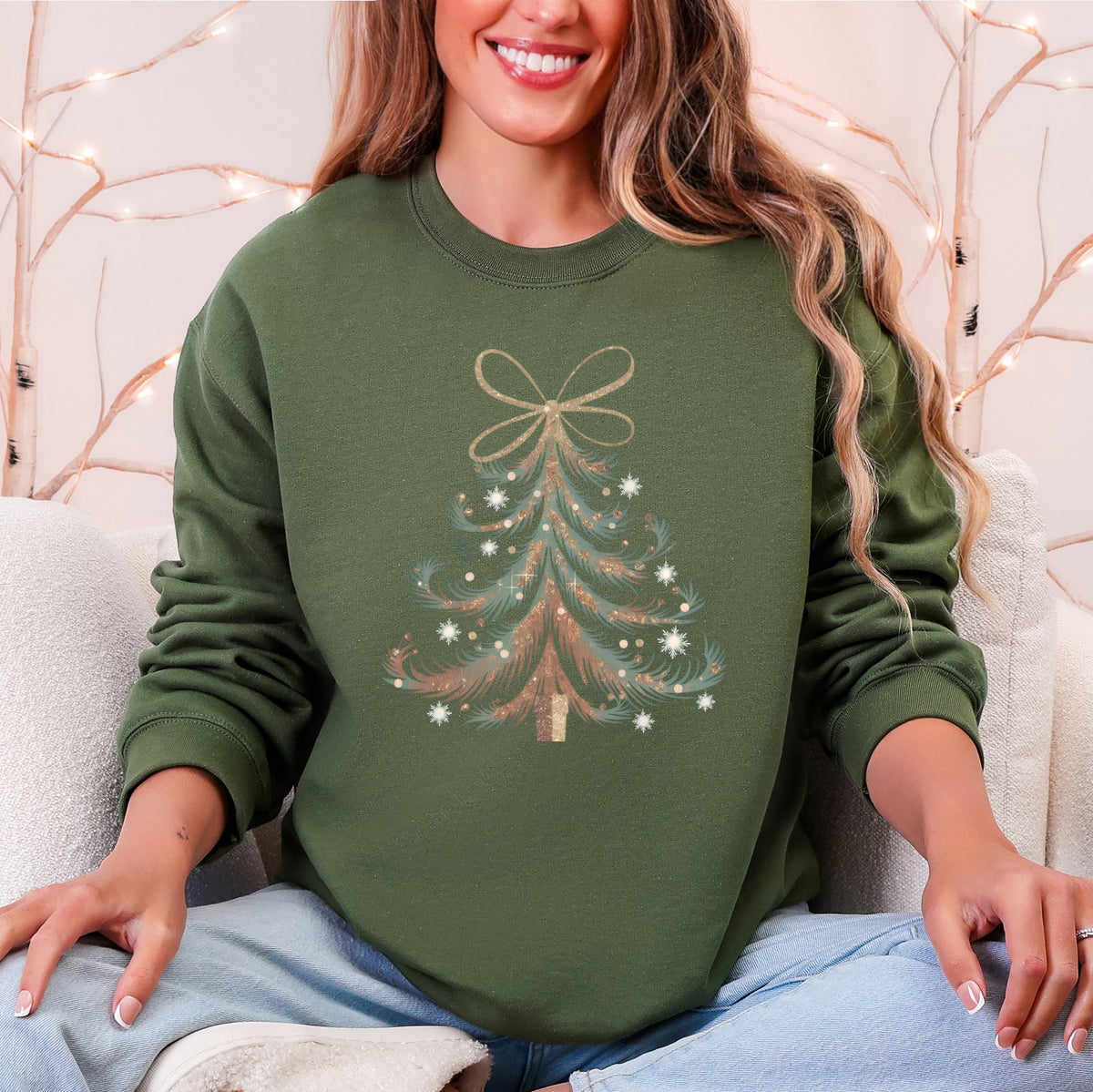 Classic Christmas Tree Santa Vintage Ribbons & Bows Holiday Sweatshirt in 8 Colors S-2XL