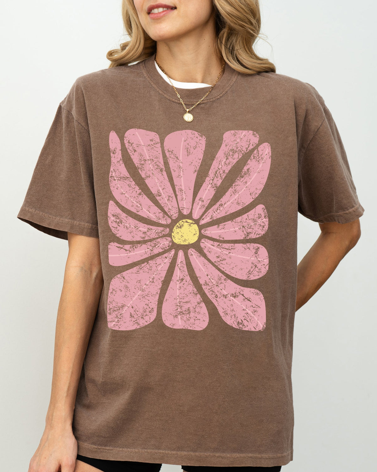 Gorgeous Abstract Flower Boho Floral Design Summer Vibes Garden Festival Nature Inspired Vintage Look Comfort Colors Tee
