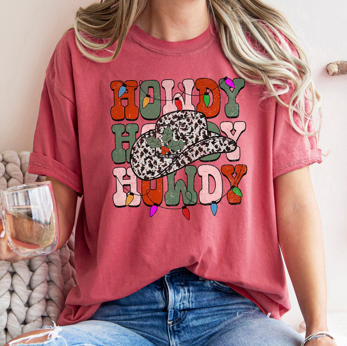HOWDY HOWDY HOWDY Christmas Leopard Print Cowboy Hat Retro Text Tee in 13 Colors S-2XL