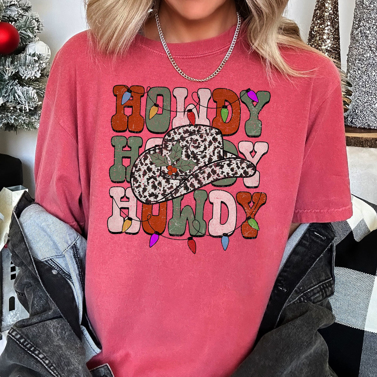 HOWDY HOWDY HOWDY Christmas Leopard Print Cowboy Hat Retro Text Tee in 13 Colors S-2XL