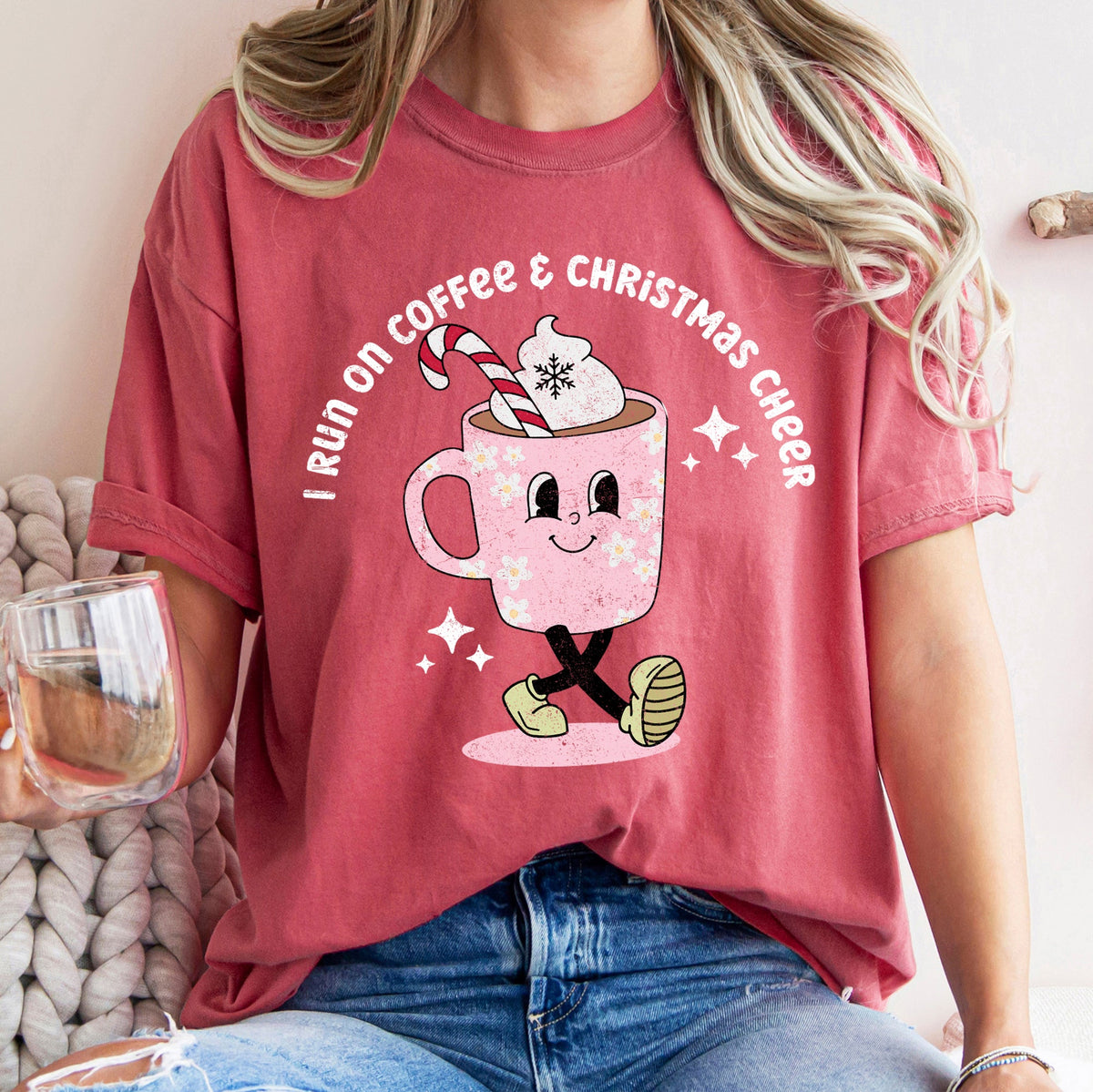 I RUN ON COFFEE & CHRISTMAS CHEER Retro Vintage Festive Cup Holiday Tee | 8 Colors S-2XL